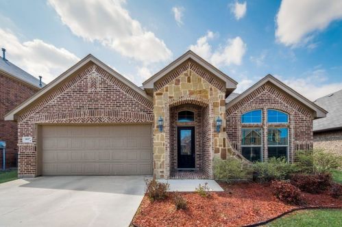 6017 Warmouth Dr, Fort Worth, TX 76179-7649
