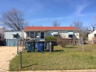 2063 Young Pl, Tulsa OK  74110-2055 exterior