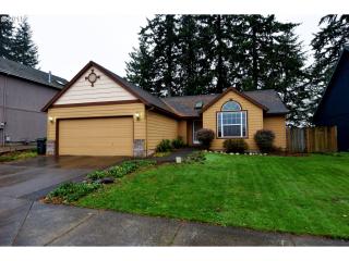 37274 Rachael Dr, Sandy OR  97055-6397 exterior