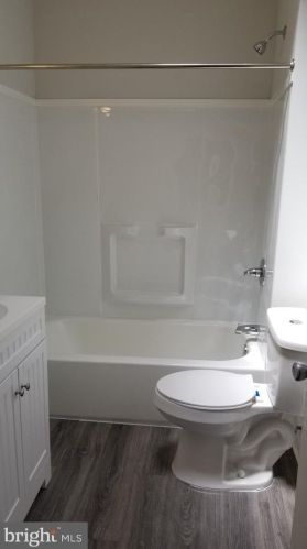 5411 Berks St, Philadelphia PA 19122-2132 exterior