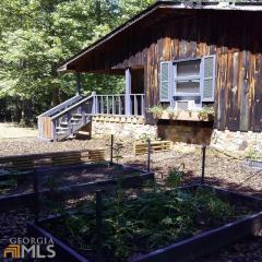 300 Iris Dr, Demorest, GA 30535-3328