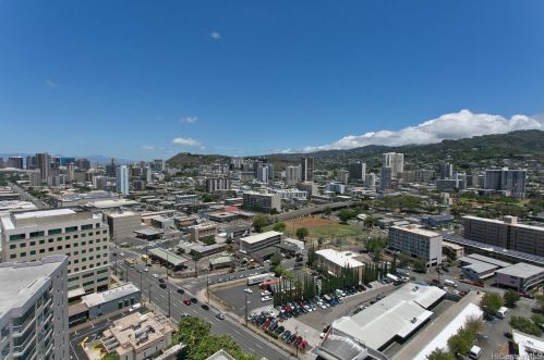 1450 Young St, Honolulu HI  96814-1864 exterior