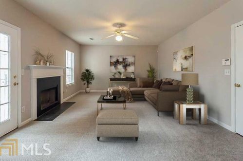 3695 Deer Springs Ct, Ellenwood, GA 30294