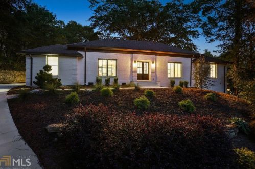 1261 Bernadette Ln, Atlanta, GA 30329-3401