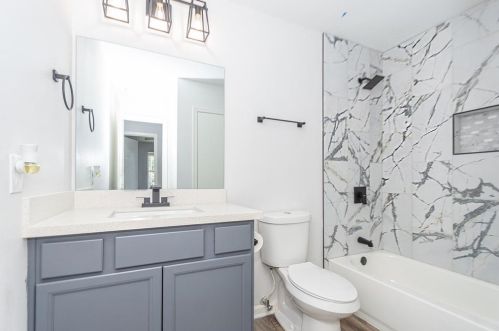 9813 Wren Ct, Conroe TX  77385-3729 exterior