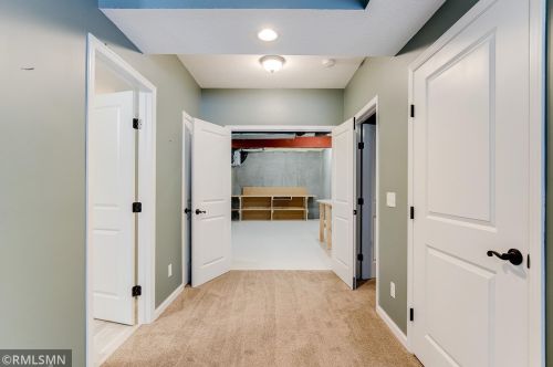 9169 Compass Pointe Rd, Saint Paul MN  55129 exterior
