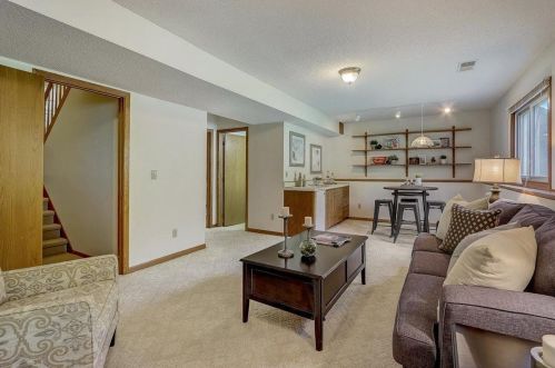 3828 Denmark Ave, Saint Paul MN  55123-1446 exterior