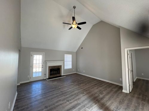 3494 Creekview Dr, Rex GA  30273-5042 exterior