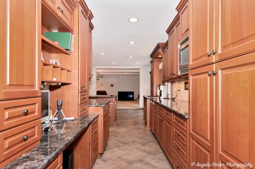950 King Richards Ct, Bannockburn IL  60015-2627 exterior