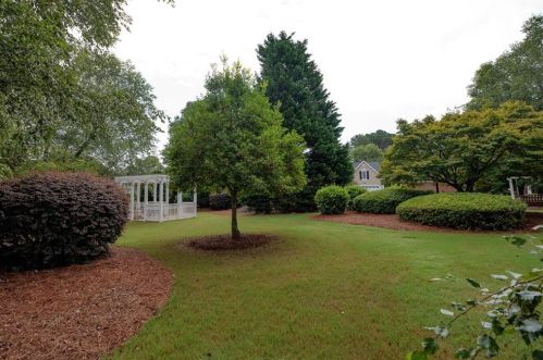 2129 Green Way Cir, Conyers GA 30013-1928 exterior