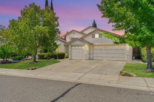 1108 Penrod Ct, Folsom, CA 95630-8557