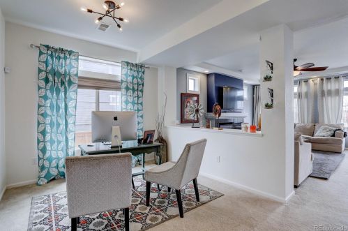 5037 Addison Way, Aurora CO 80016-5390 exterior