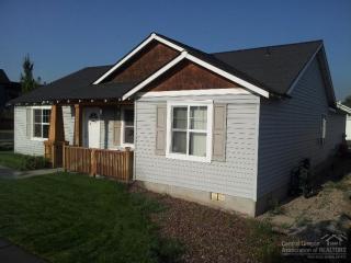 63165 Boyd Acres Rd, Bend, OR 97701-8516