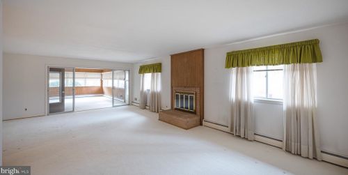 355 Scott Dr, Silver Spring MD 20904-1066 exterior