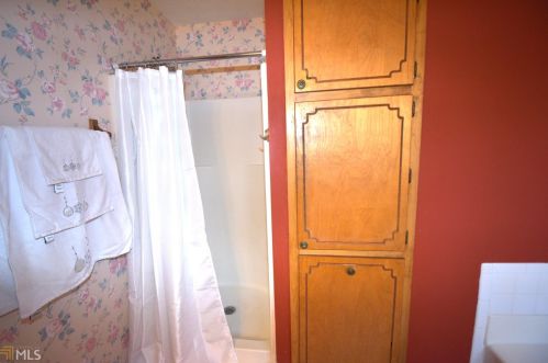 135 Bennington Dr, Stockbridge GA  30281-4097 exterior