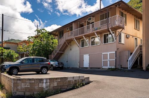 2138 10th Ave, Honolulu HI  96816-3046 exterior