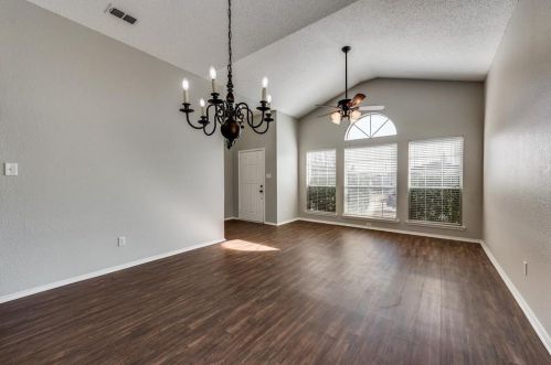 8129 Spruce Valley Dr, Fort Worth TX  76137-1265 exterior