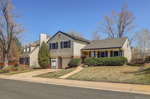 6818 Magnolia Ct, Englewood, CO 80112-1037