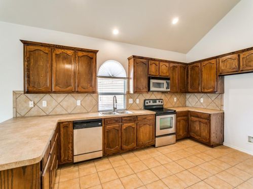 6357 Redeagle Creek Dr, Fort Worth TX  76179-4706 exterior