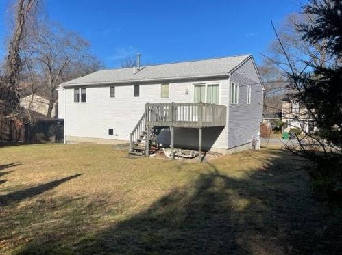 23 Bokar St, Warwick, RI 02886-8707