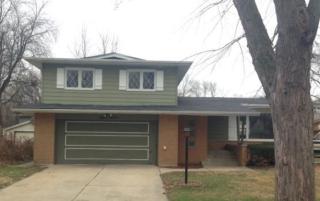812 Rainbow Dr, Glenwood, IL 60425-1308