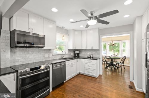 12 Locust Blvd, Middletown, MD 21769-7934