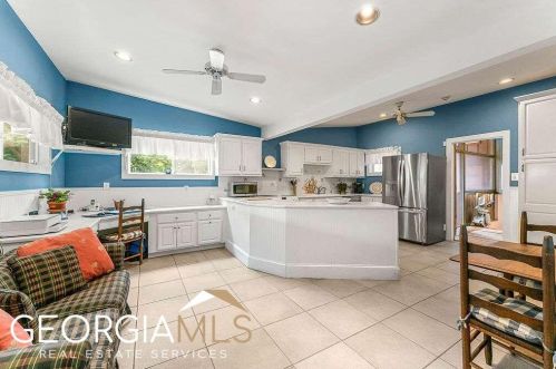 1159 Moores Mill Rd, Atlanta GA  30327-1607 exterior