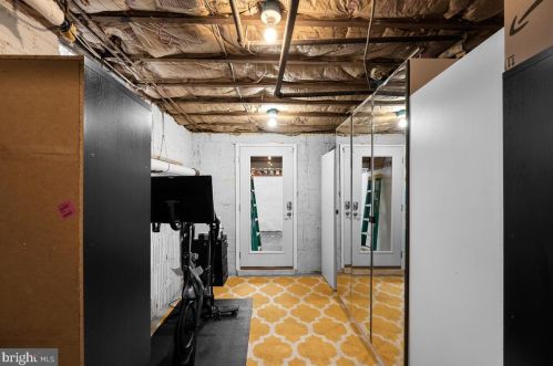 8601 Mayfair Pl, Silver Spring MD 20910-4302 exterior