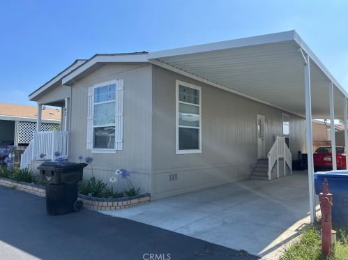 9080 Bloomfield Ave, Cypress, CA 90630-2445