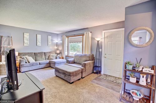 5580 Aldine St, Saint Paul MN  55126-4901 exterior