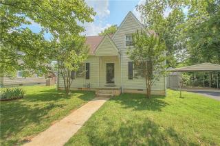 1012 Murfree Ave, Murfreesboro, TN 37129-2489