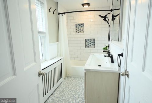 119 Ardmore Ave, Haddonfield NJ 08033-1427 exterior