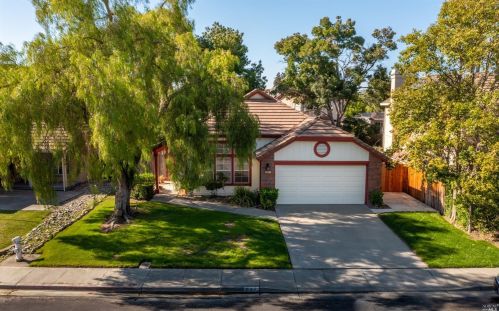891 Owl Cir, Vacaville, CA 95687-7239