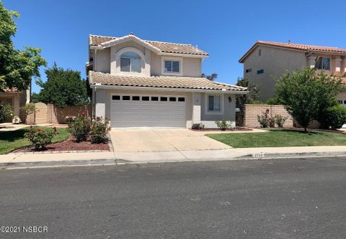 1222 Mount Whitney Way, Santa Maria, CA 93454-2659