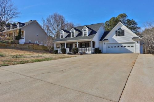 65 Oak Creek Dr, Dawsonville, GA 30534-7014