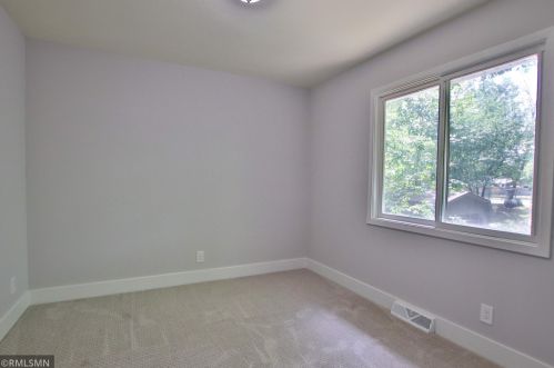 4353 Bear Path Trl, Saint Paul MN  55122-2218 exterior