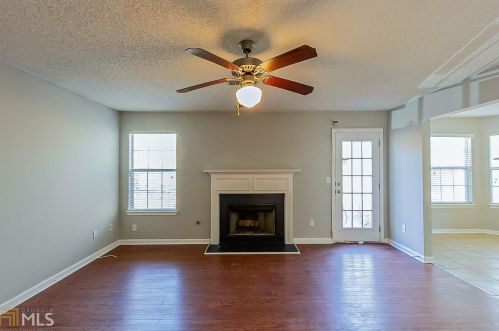 365 Espana St, Atlanta GA  30349-4877 exterior