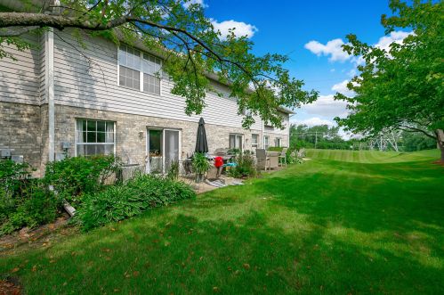 827 Tamarac Blvd, Addison IL  60101-1692 exterior