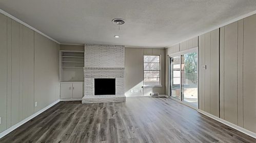 3114 Rnch Dr, Garland TX 75041-4445 exterior