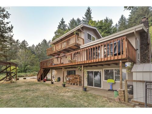 7520 Joshua Pl, Gaston, OR 97119-9114