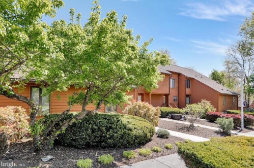128 Tecumseh Trl, Hedgesville, WV 25427-3859
