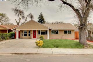 912 2nd St, Fairfield CA  94533-4615 exterior