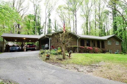 3149 Anderson Dr, Lithia Springs, GA 30122-2504