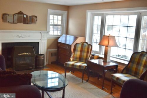 156 School House Rd, Lancaster PA  17603-6314 exterior