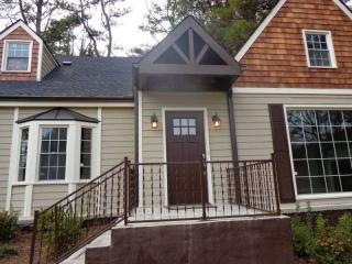 2049 Highview Rd, Atlanta, GA 30311-2536