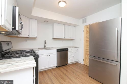 1162 33 St, Camden NJ  08105-4305 exterior