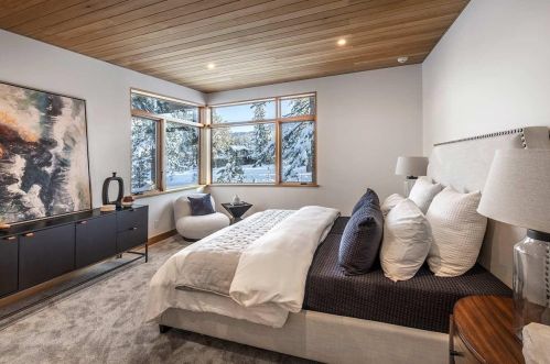 705 John Mckinney, Truckee CA  96161-5190 exterior