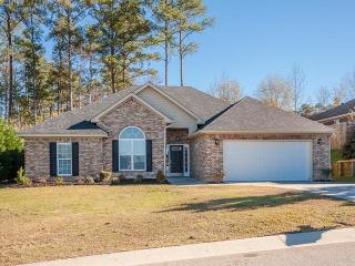 1204 Creek Bend Dr, Grovetown, GA 30813-3987