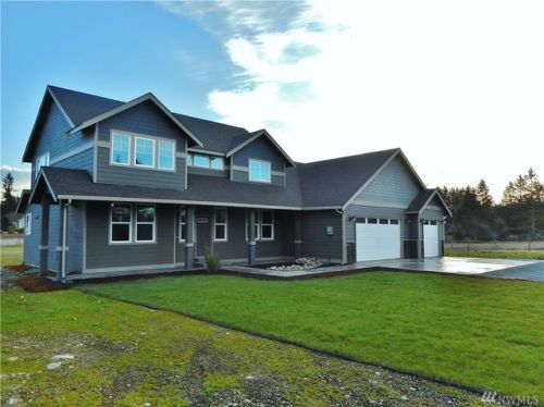 1716 276th St, Elk Plain, WA 98387-9726