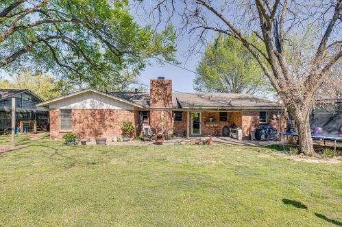 5809 Trl Lk Dr, Fort Worth TX  76133-1250 exterior
